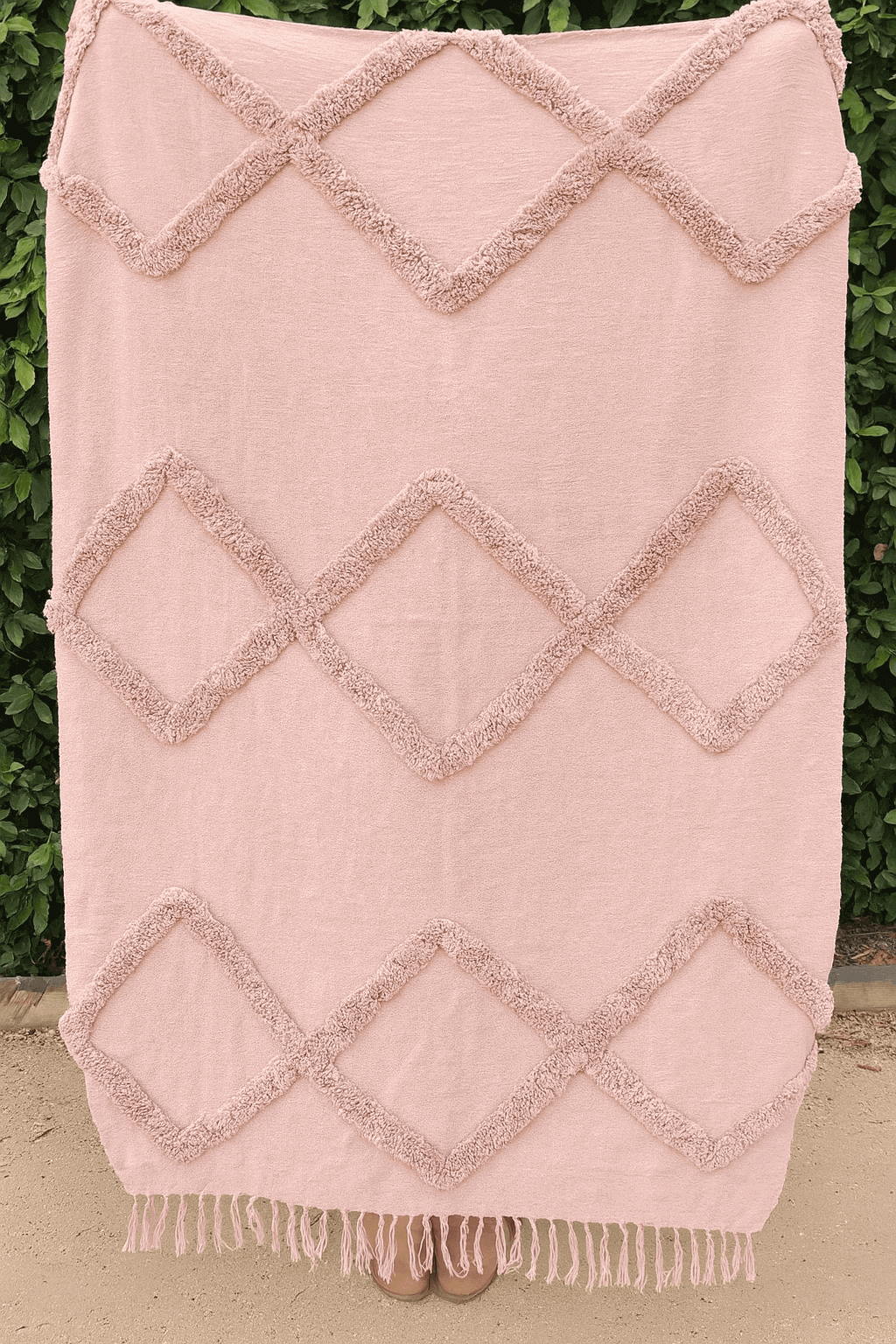 Zameen Embroidery Throw