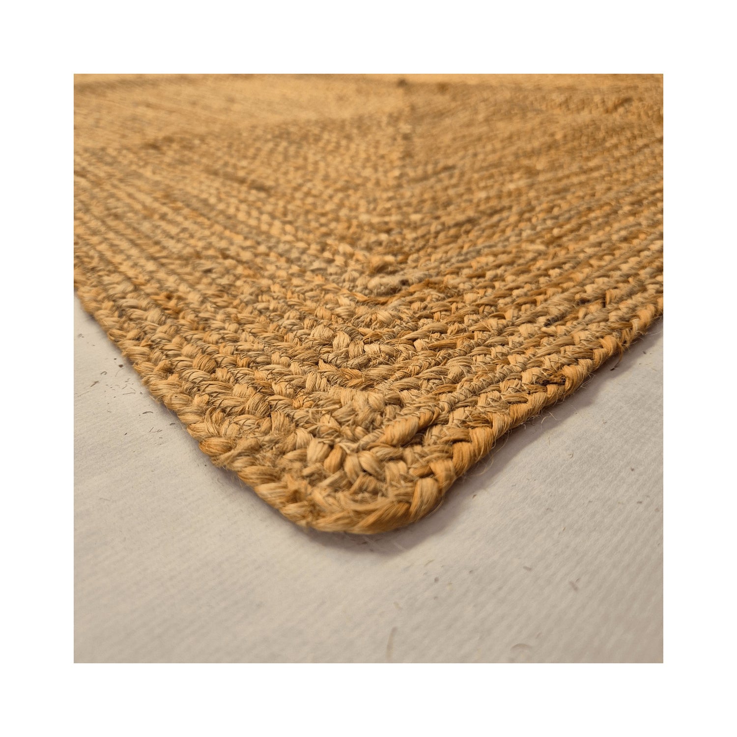 Sargi Jute Rug - Sarva Casa