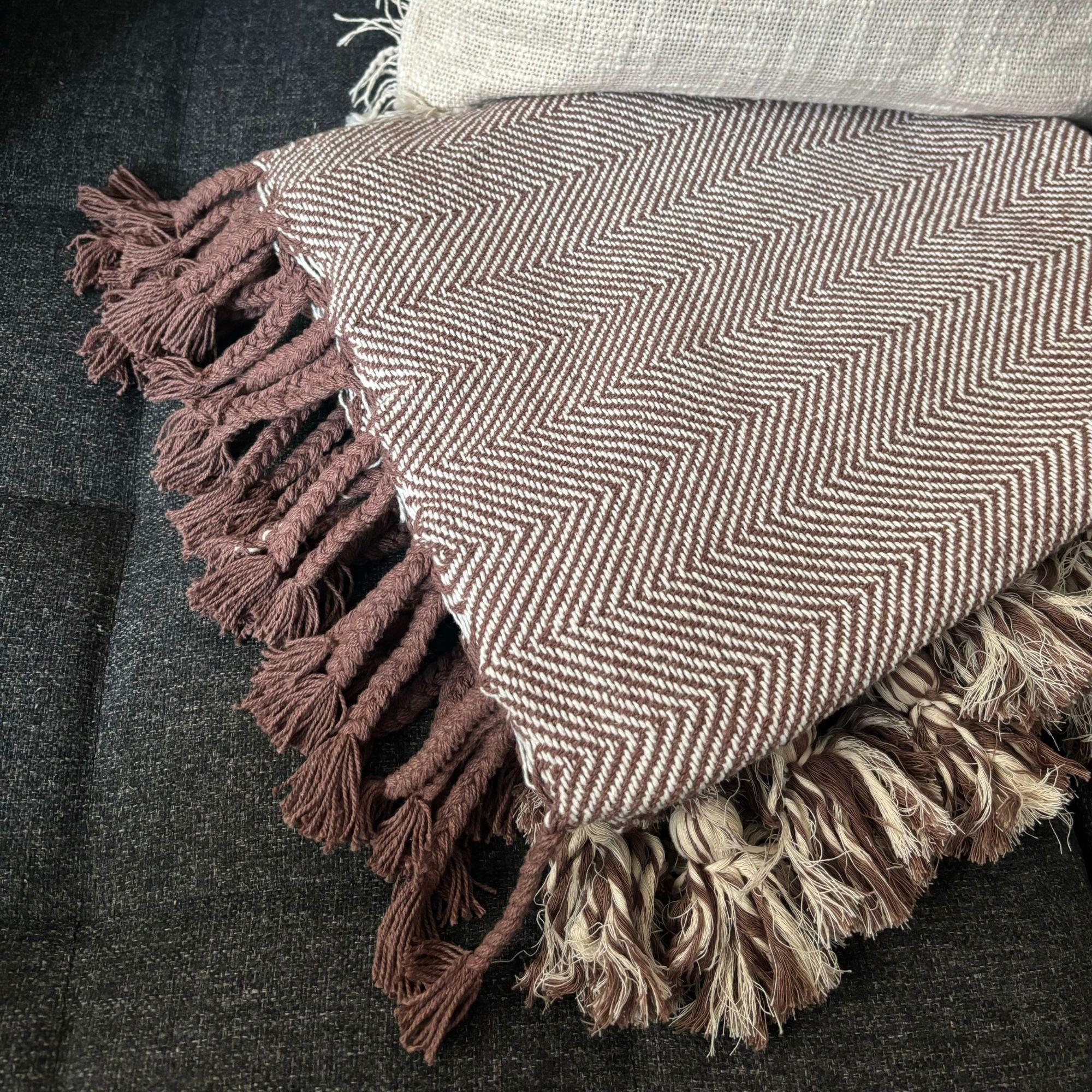 Shita Hand Woven Throw – Sarva Casa